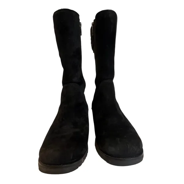 UGG Australia Boots Womens 8 Black Suede‎ Shearling Lined Buckle Moto Lug Sole - Image 2