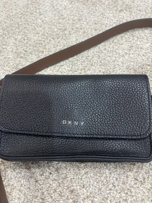 DKNY BELT BAG FANNY PACK Black Pebbled Leather 7x4 sz - Image 8