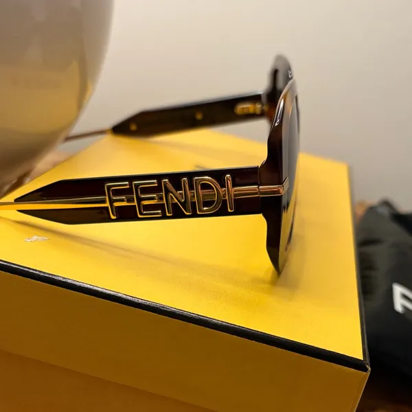 Fendi Tortoiseshell Square Sunglasses - Image 2