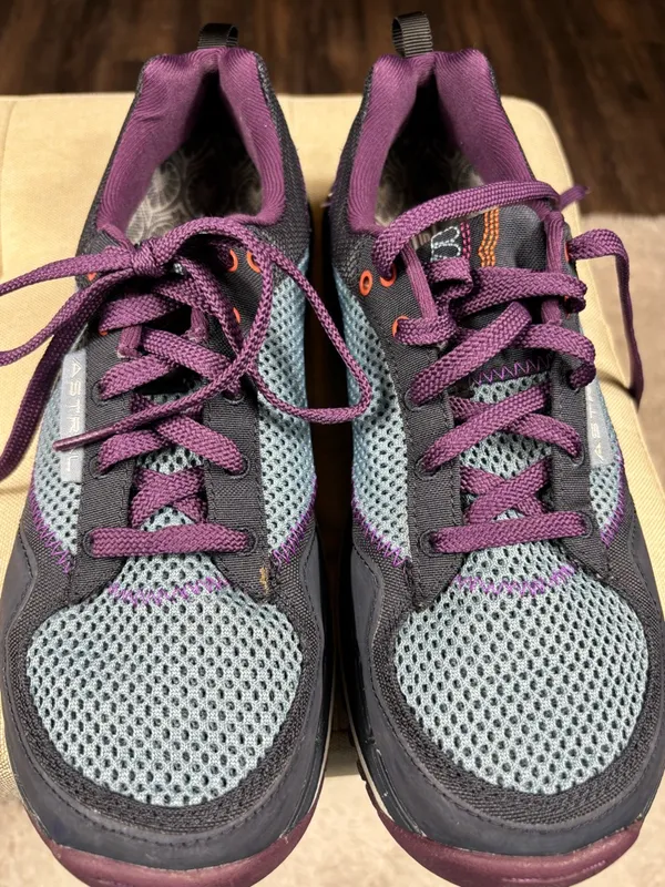 Astral TR1 Junction Women’s Size 8 Trail Water Hiking Shoes Purple Blue - Image 2