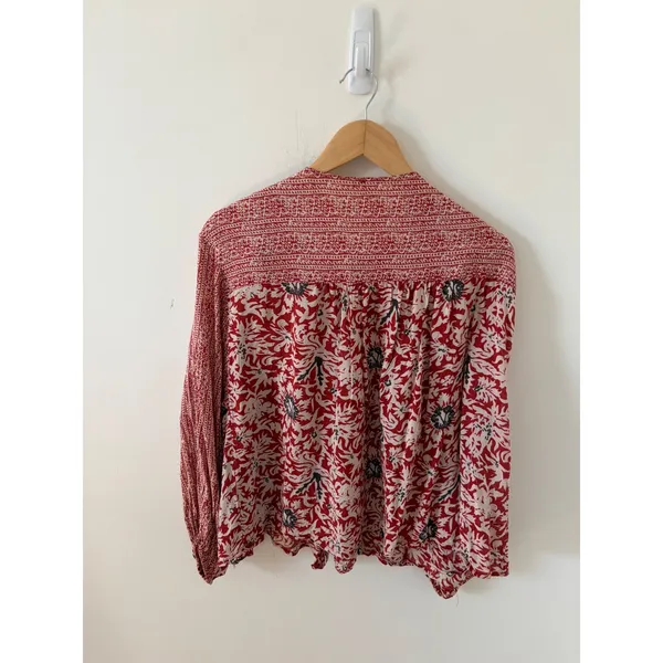Free People Red Mixed Print Boho Tie Front Blouse Long Sleeve Large - Image 4