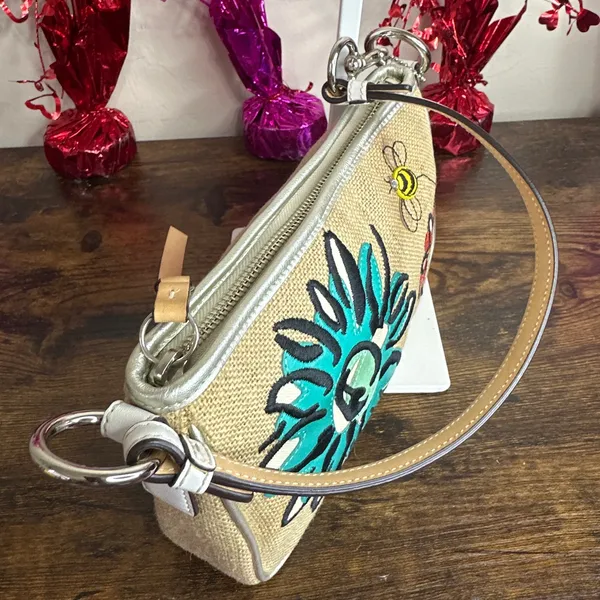 y2k COACH Vintage Bumble Bee Floral Mini Bag Demi - Image 6