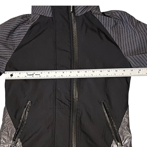 Superdry SD-Windcheater‎ Arctic Impact Jacket Black/Gray/Silver Size 4 GUC - Image 10