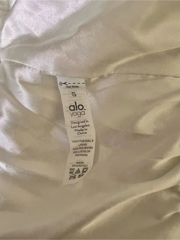 Alo Yoga Foxy Faux Fur Jacket Ivory White With Removable Hoodie Size Small - Image 8