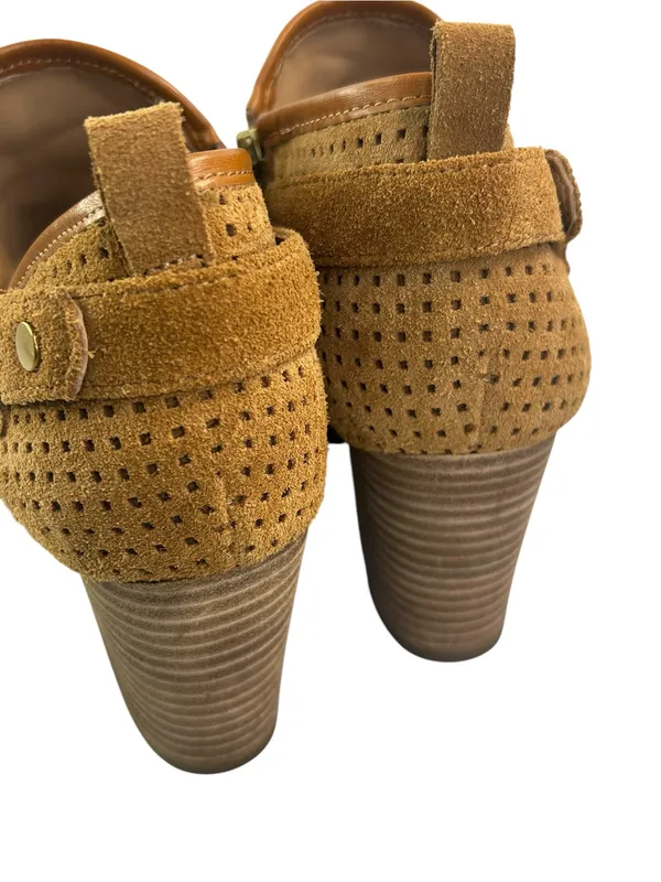 Franco Sarto L. Dakota Bootie Brown 7.5 Perforated Suede Ankle Boots heels - Image 6