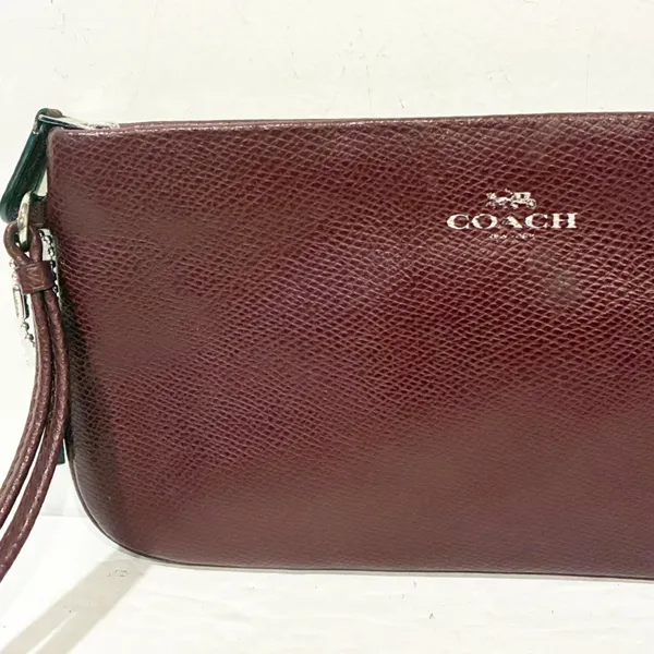 COACH Burgundy Red Crossgrain Leather Large Wristlet‎ Wallet Card Holder - Image 2