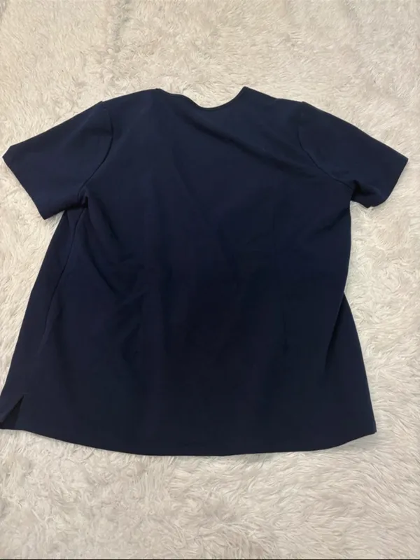 Figs navy scrub top xl - Image 2