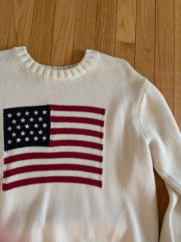 Brandy Melville Sweater - Image 2