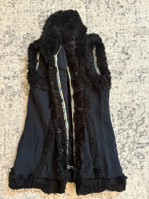 Fur vest Black Size none - Image 2