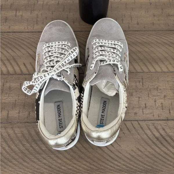 Steve Madden Women's Snake Print Sneakers - Gray and Cream - Image 6