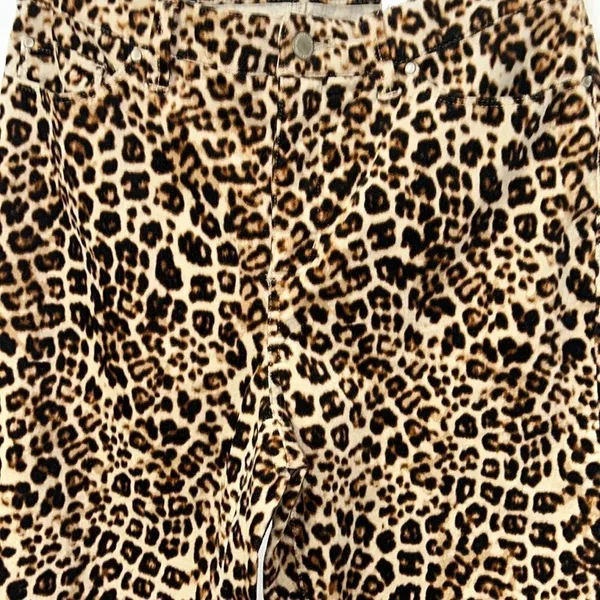 Charter Club Leopard Print Straight Leg Pants(Size 6) - Image 6