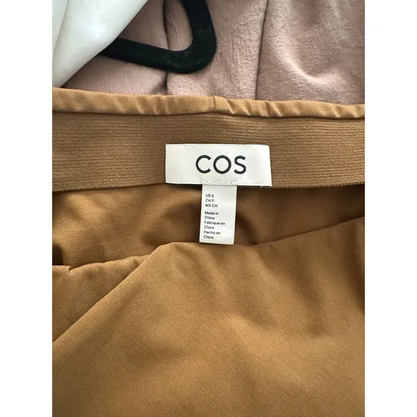 COS Twist Detail Midi Skirt Camel Brown Small - Image 4