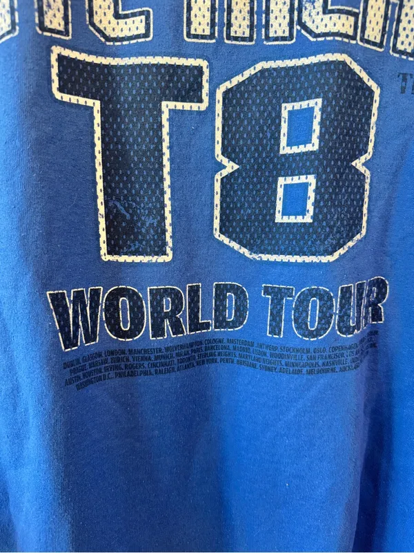 Tate McRae T8 Think Later Blue Tour Pullover Crewneck Sweatshirt Size XL - Image 4