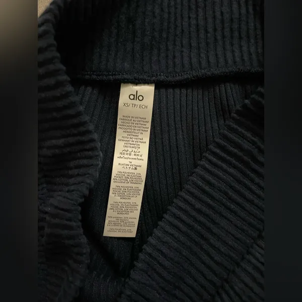 Alo Yoga NWT Muse Wide Leg Pants Navy Blue Relax Fit Size XS Front Pockets - Image 10