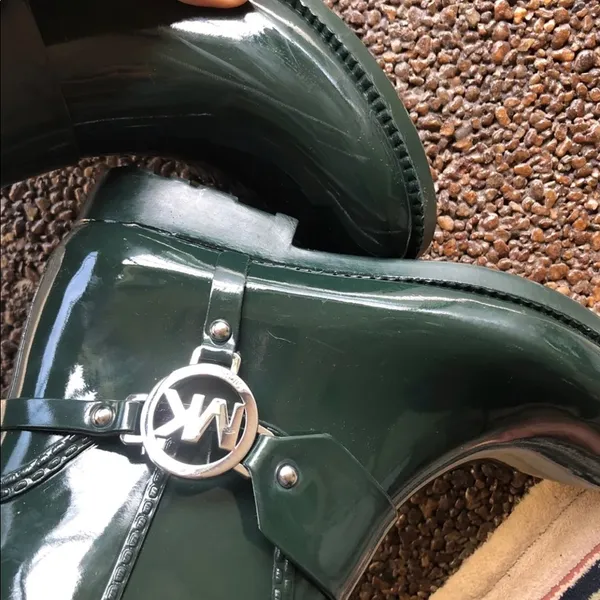 Michael Kors green rain boot - Image 5