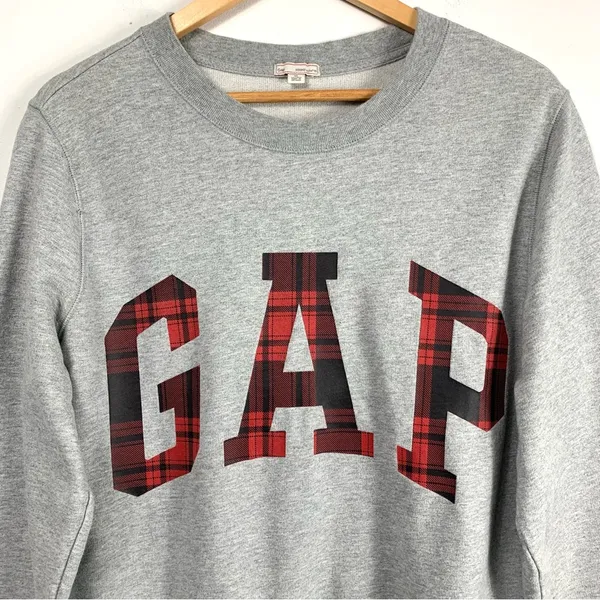 GAP Red & Black Plaid Logo Gray Crewneck Sweatshirt - Image 2