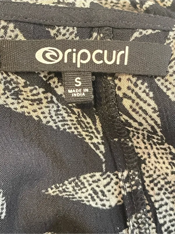 Rip Curl Black and whiteTropical Print Dress - Image 6
