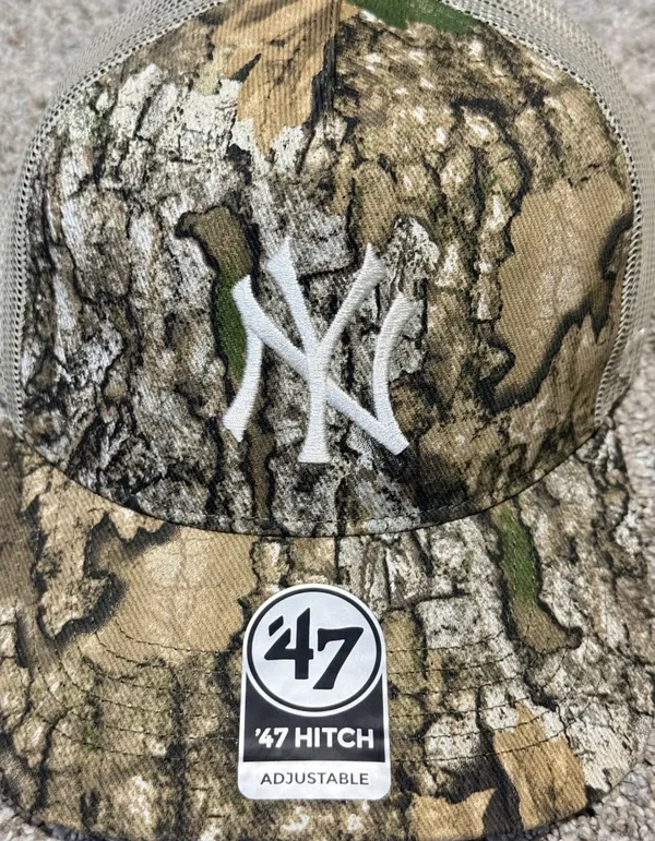 ’47 Brand MLB New York Yankees Real Tree Camo Hitch Trucker Hat - Image 2