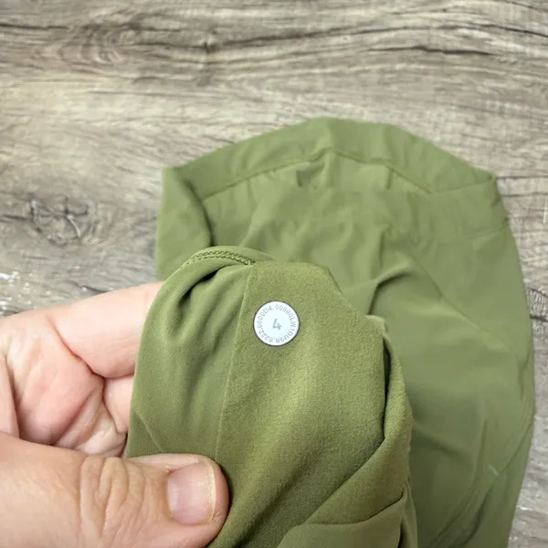 Lululemon Lightweight High-Neck Romper Bronze‎ Green size 4 - Image 5