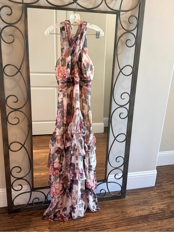 Dress The Population Maya Ruffle Halter Maxi Dress Medium Floral - Image 3