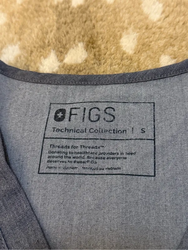 FIGS Technical Collection Gray Scrub Top Women’s Small V Neck Medical Uniform - Image 7