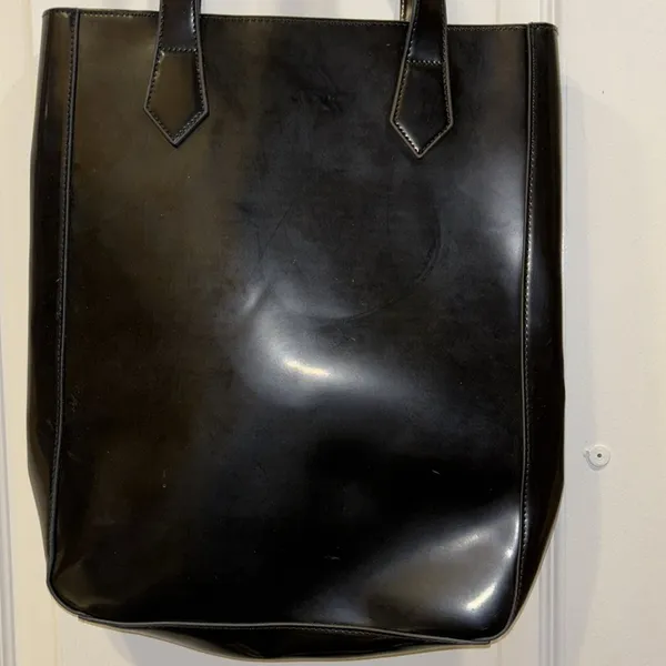 Givenchy Perfume Vinyl/Patent Leather Tote Bag Sleek Chic Fun Sturdy Material - Image 4