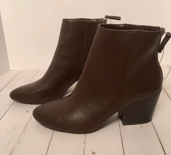 Women’s Ankle Boots, Size 9 Brown - Image 4