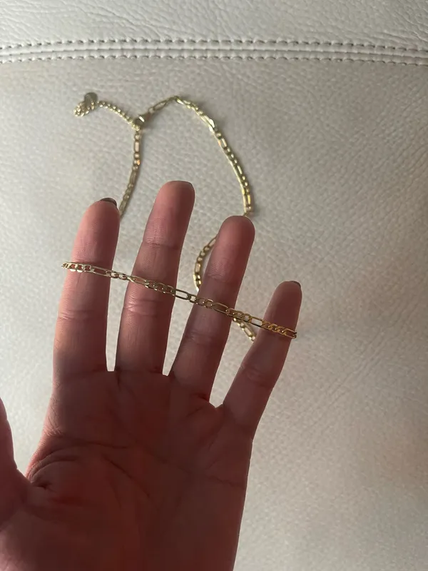 Gold link chain necklace - Image 4