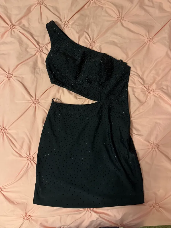 Ashley Lauren sparkle black dress size 4 - Image 3