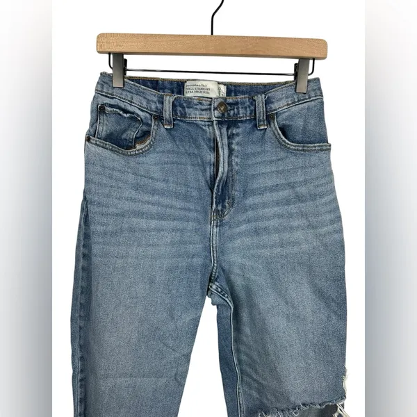 Abercrombie Curve Love Ankle Straight‎ Ultra High Rise Distressed Jeans 29 8R - Image 4