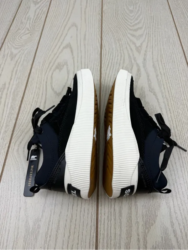 Sorel Women's Out N About IV Low Women's Waterproof Sneaker 8US Black Gum 2 $100 - Image 4
