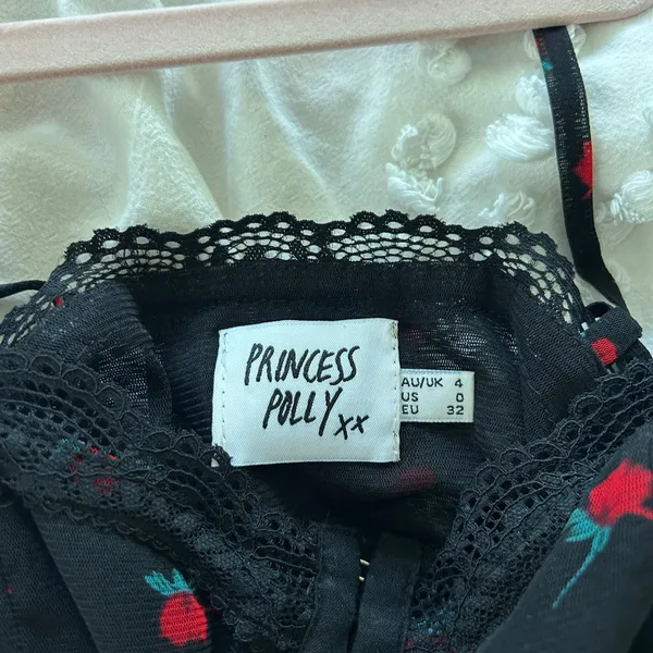 Princess Polly black rose crop top - Image 5