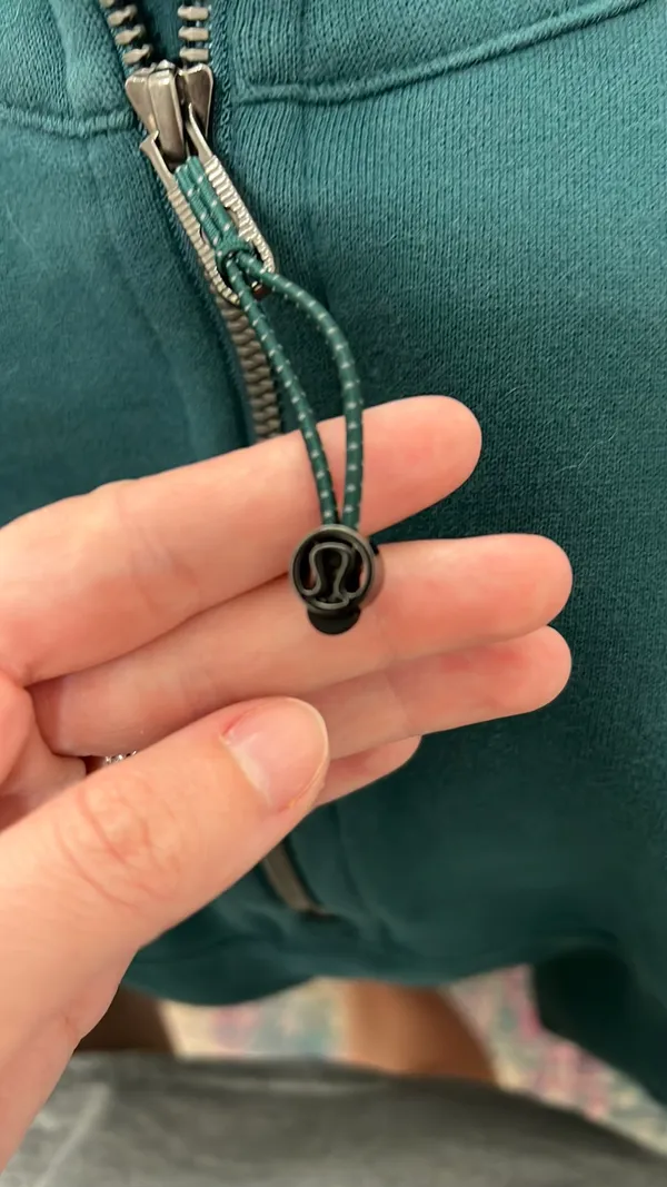 Lululemon Scuba Hoodie - Image 3