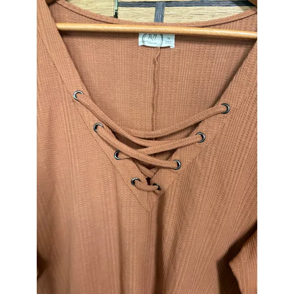 Maurices Brown Waffle Knit‎ Lace Up Top Size 3X - Image 3
