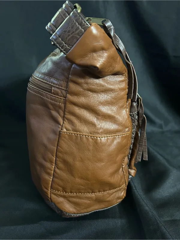 Bueno Women’s Brown Faux Leather Shoulder Bag Purse - Image 6
