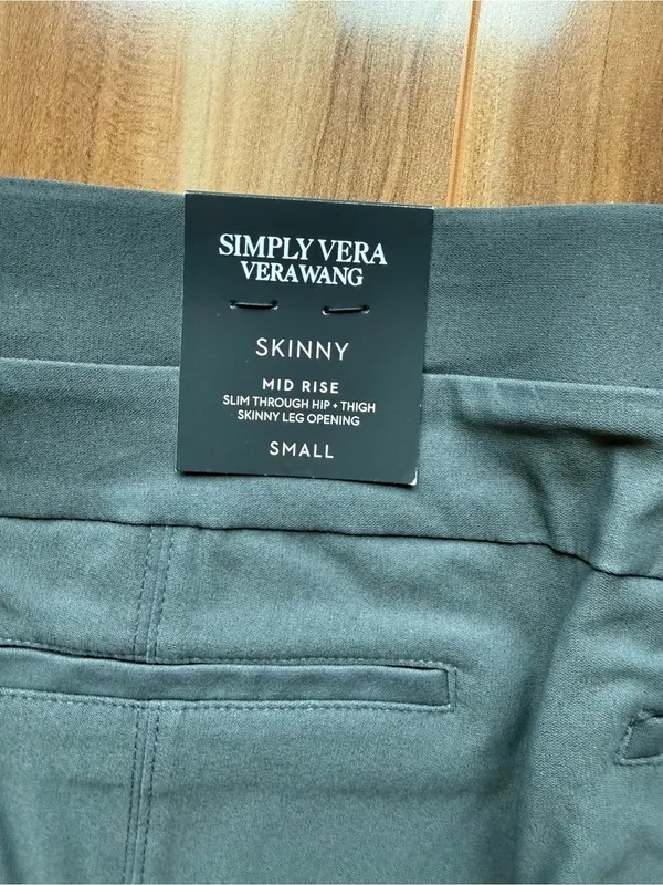 NWT Simply Vera Vera Wang Ultra Stretch Pants - size S - Image 7