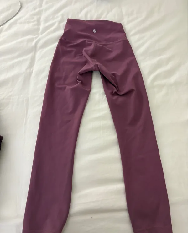 Lululemon Wunder Train High Rise Crop 23" - Image 3