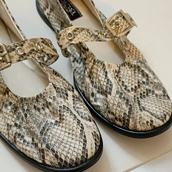 RACHEL Rachel Roy Snake Print Baby Doll Flats Size 8.5 - Image 2