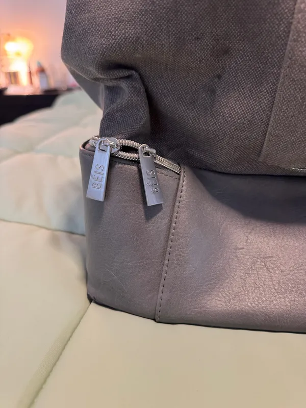 BEIS Weekender Bag - Image 6