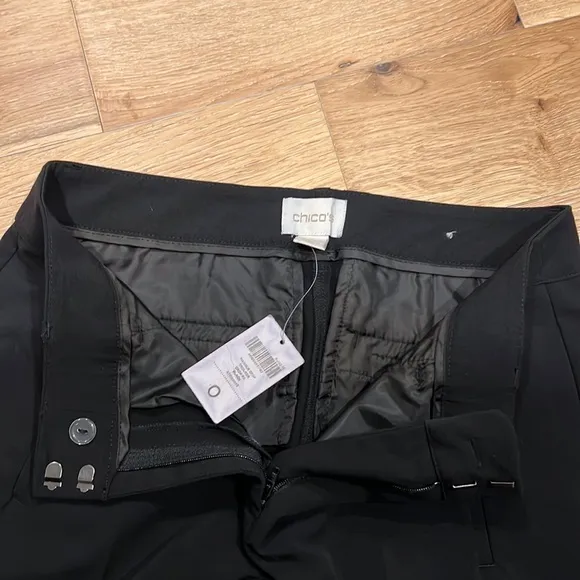 Chicos new‎ with tags black trouser crop - Image 3