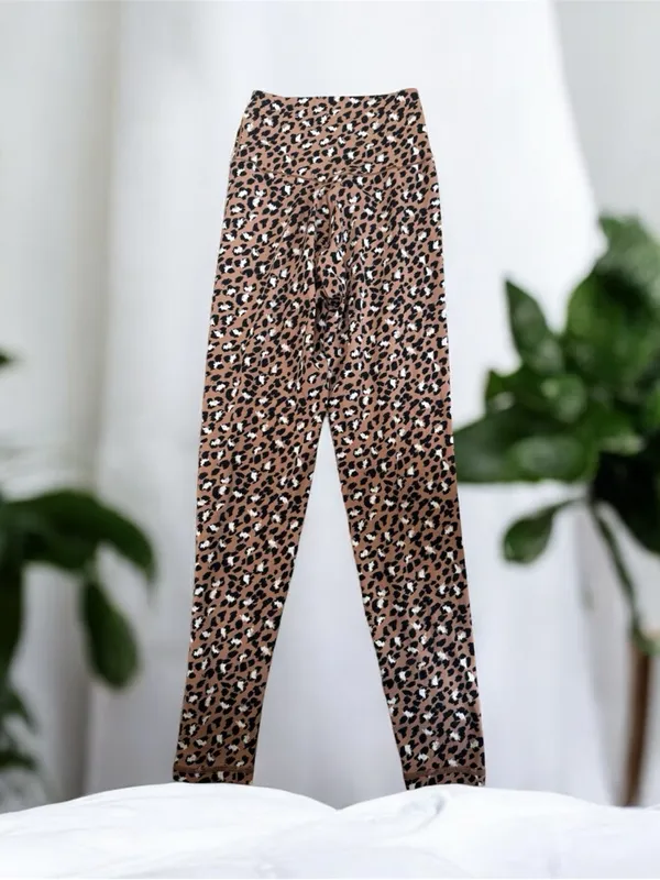 Aerie NWOT OFFLINE Real Me High Waisted Crossover leggings small - Image 3