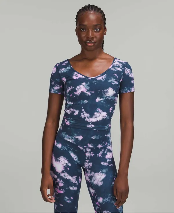 Lululemon Circulate Tie Dye Mineral Blue Multi Align T-Shirt Size 2 - Image 5