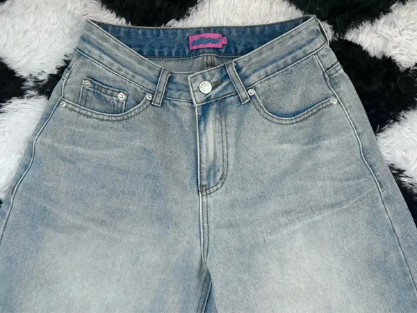 Edikted Skater Wide-Leg Denim Pants - Image 4