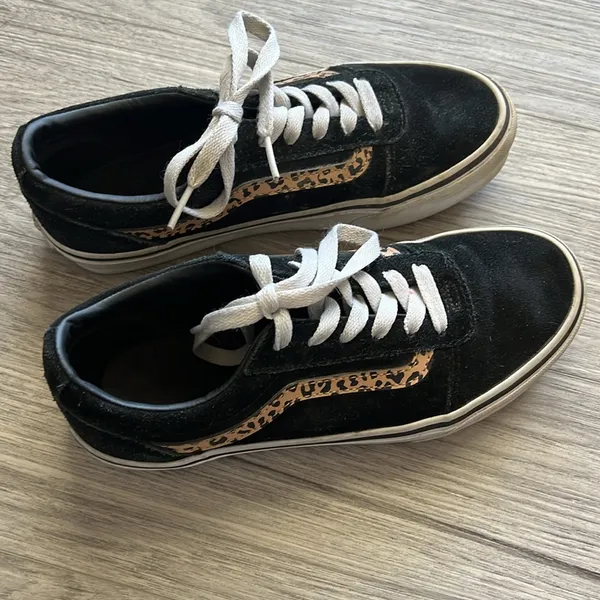 Cheetah Print Stripe Black and White Vans Size 5 - Image 5