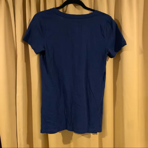 “A and F” Abercrombie V-Neck T-Shirt - Image 2