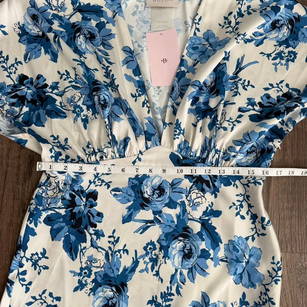 NEW BHLDN Leila Deep-V Flutter Sleeve Maxi Dress in Blue Floral Size 12 - Image 12
