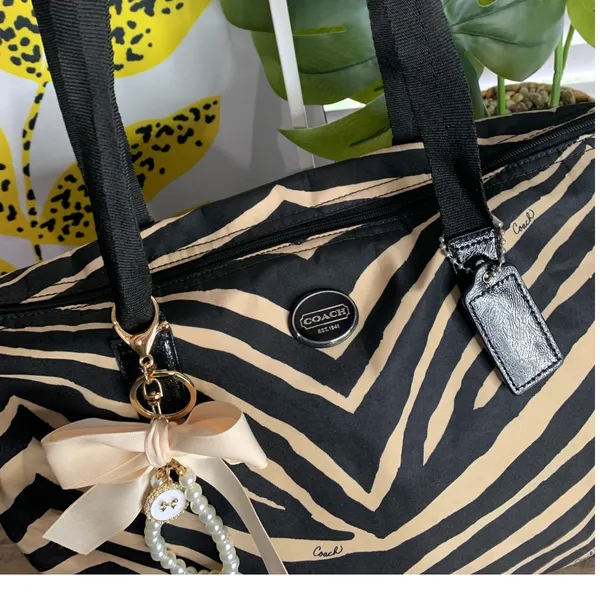 Coach y2k Devin Black Tan Zebra Print Nylon Overnight Tote Pouch - Image 6