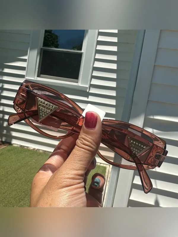 GUESS Translucent Brown Sunglasses Gold Rhinestone-Accented Logos GO00086-45B - Image 12
