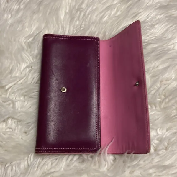 COACH Purple Leather Wallet used in good condition size in pictures - Image 11