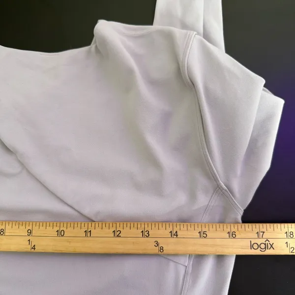 lululemon Aligned Angles Long Sleeve Crop Top Womens 6 8 Cut Out Workout - Image 6